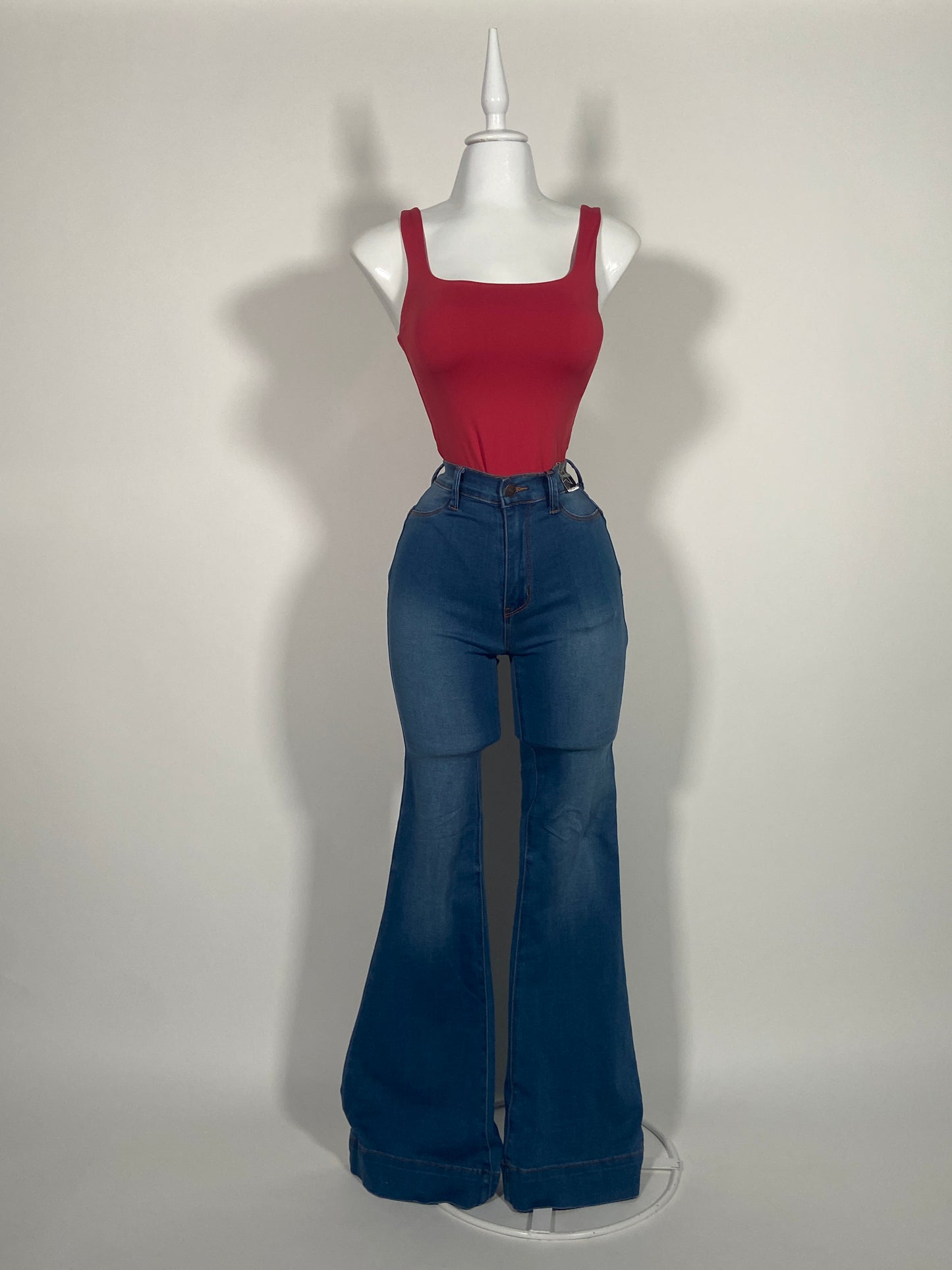 Body square rojo