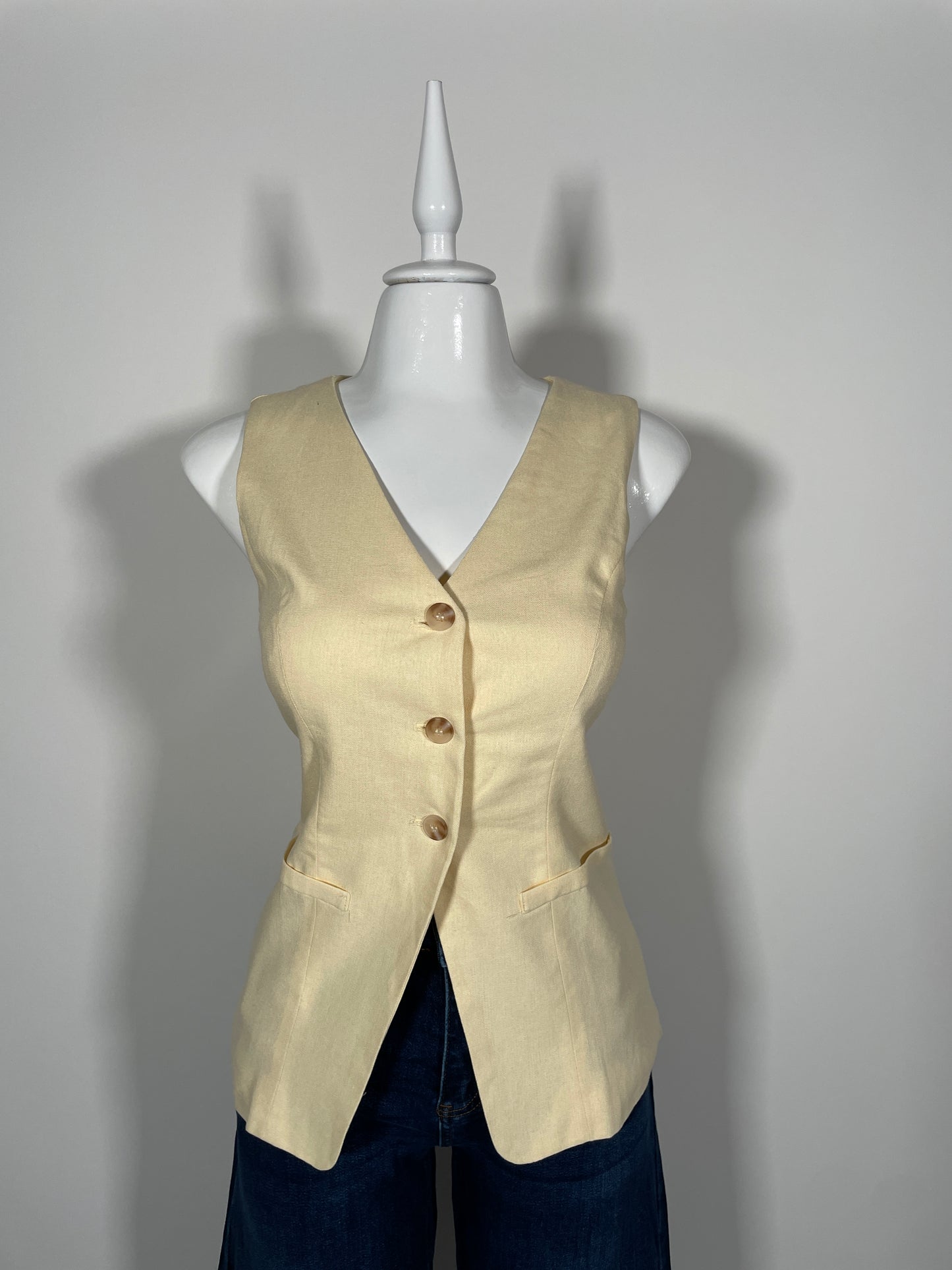 Blusa Button Up Amarilla