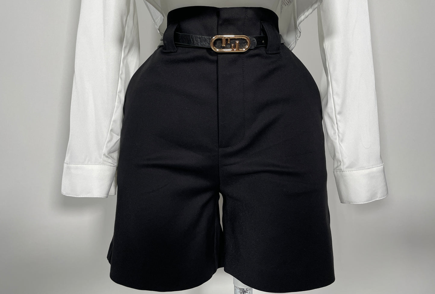 Short Belted Blackie