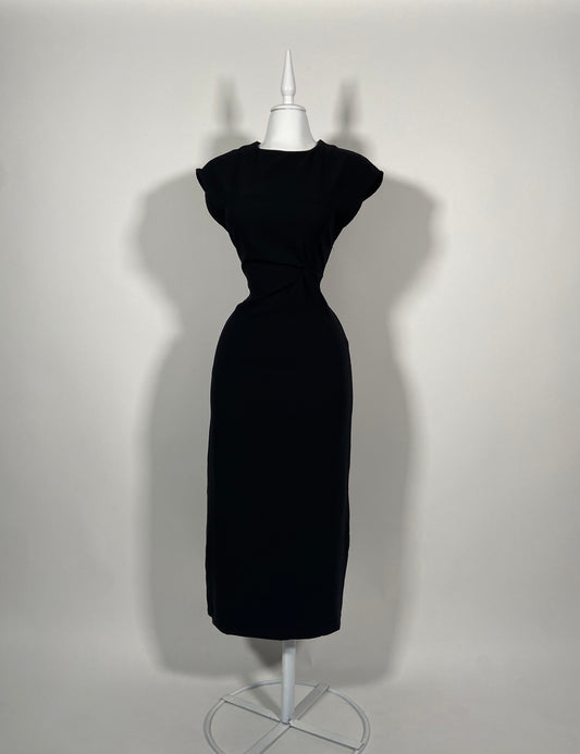 Vestido Noir Chic