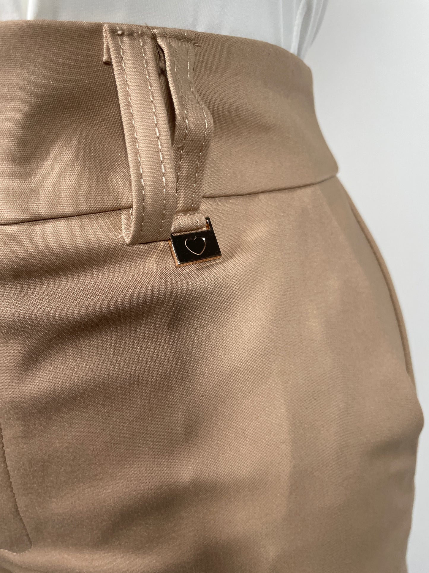 Short camel