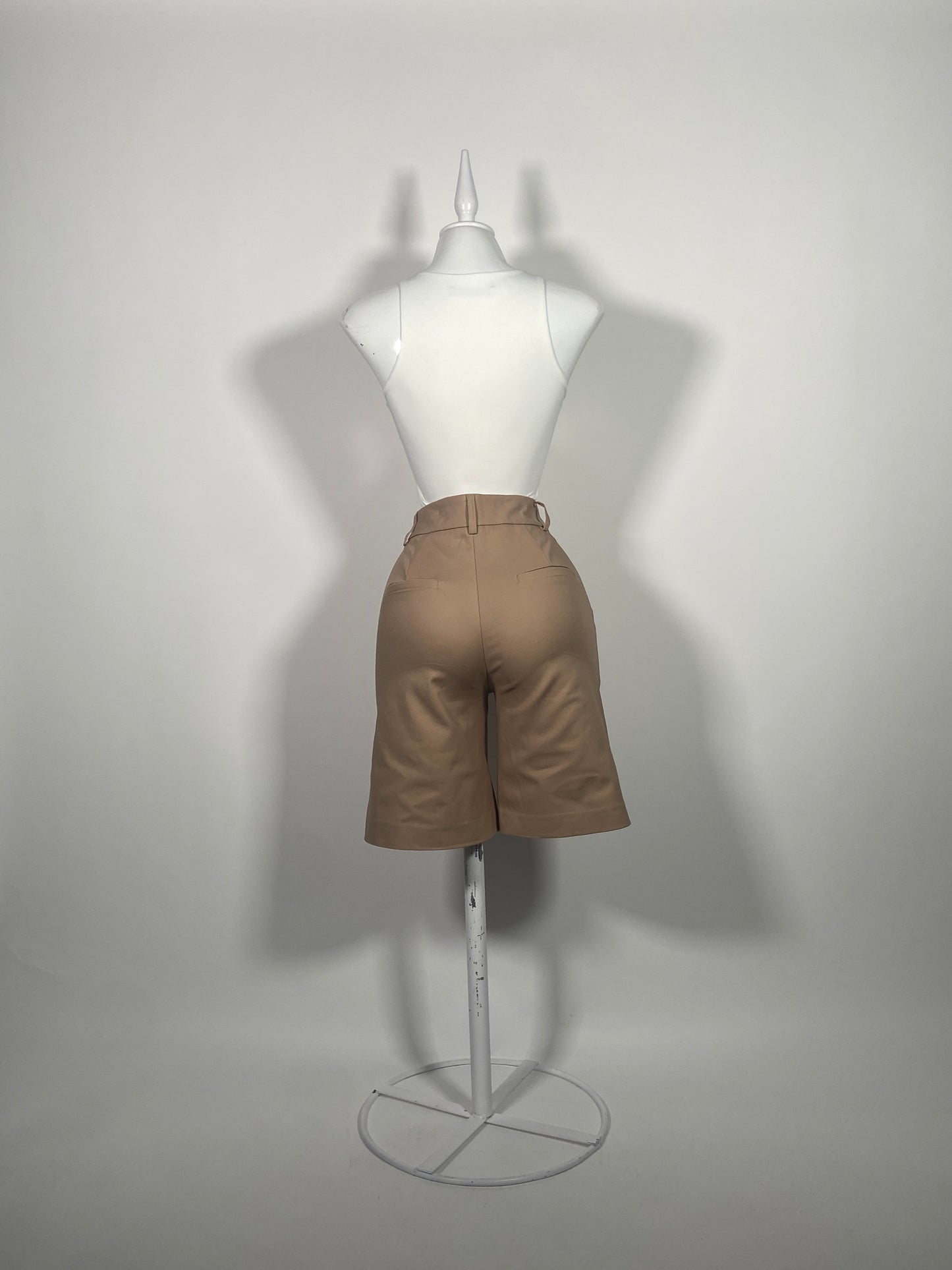 Short camel