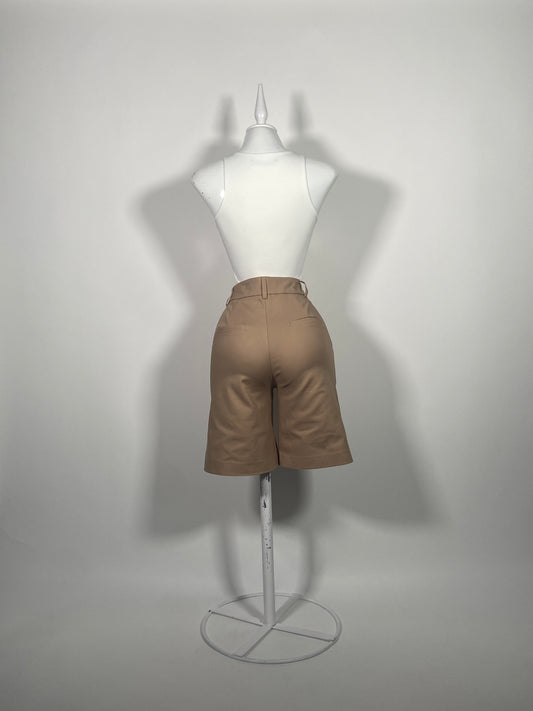 Short camel