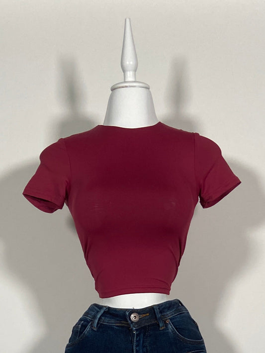 Blusa Wine Básica